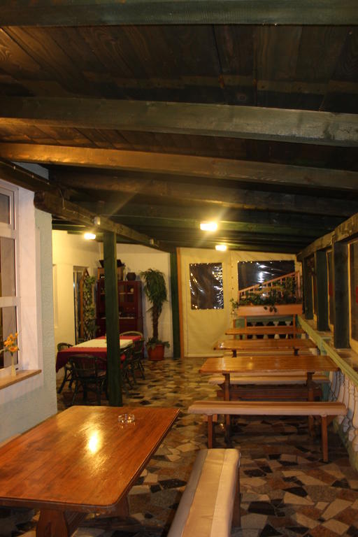 Hostel Majsic Otočac Esterno foto