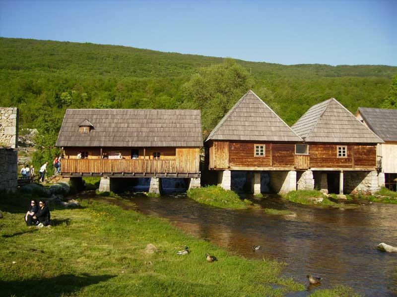 Hostel Majsic Otočac Esterno foto